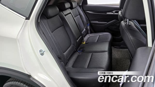 Kia Seltos 2020 — ფოტო 11/20