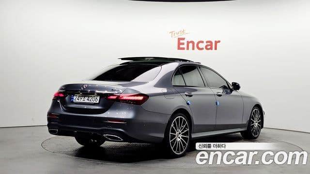 Mercedes-Benz E-Class 2023 — Şəkil 2/20