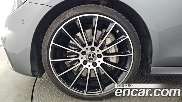 Mercedes-Benz E-Class 2023 — Şəkil 5/20