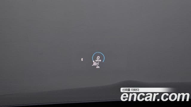 Mercedes-Benz E-Class 2023 — Şəkil 19/20