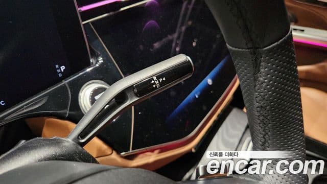 Mercedes-Benz E-Class 2025 — ფოტო 13/19