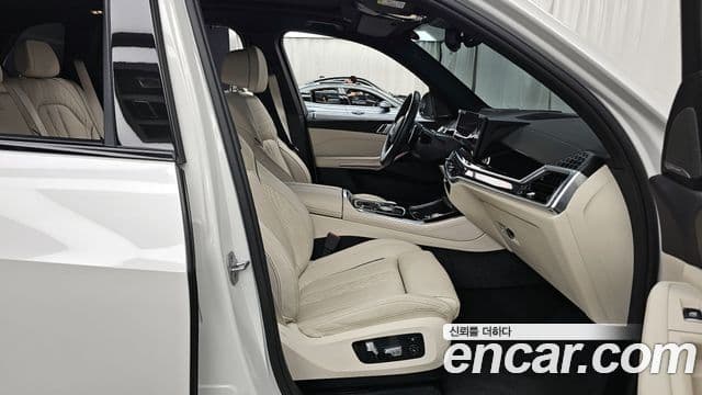 BMW X5 2025 — Фото 11/20