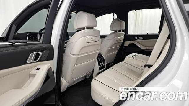 BMW X5 2025 — Photo 15/34