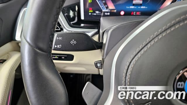 BMW X5 2025 — Photo 24/34