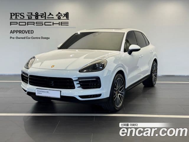 Porsche Cayenne 2023 — Photo 1/20