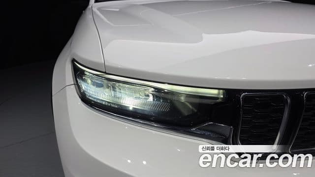Jeep Grand Cherokee 2023 — Photo 10/33