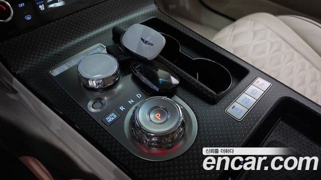 Genesis Electrified G80 2024 — Şəkil 9/20
