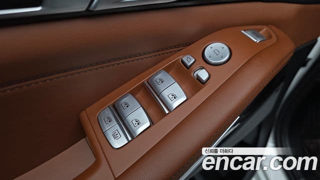 BMW X7 2025 — Photo 8/39