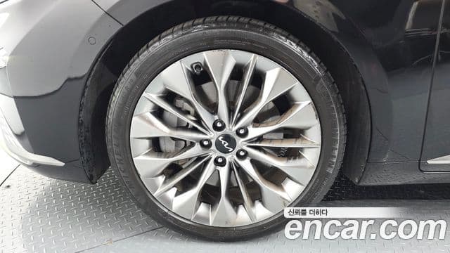 Kia K8 2021 — Şəkil 5/20