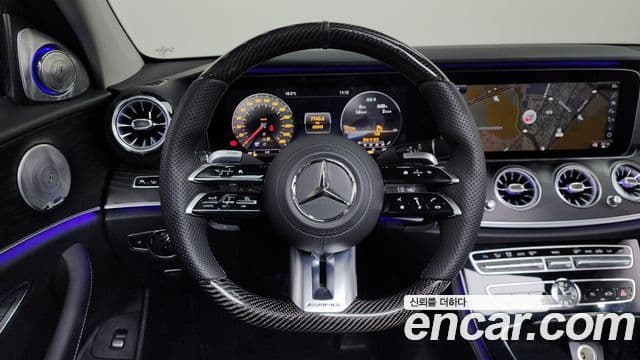 Mercedes-Benz E-Class 2018 — Фото 13/20