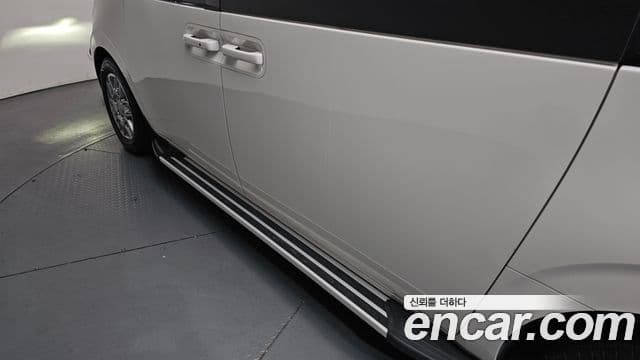 Hyundai Staria 2021 — Şəkil 19/20