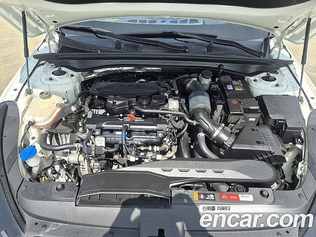 Kia K5 2021 — Şəkil 5/13