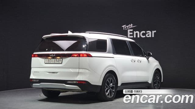 Kia Carnival 2022 — Şəkil 2/20