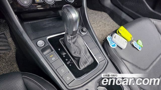 Volkswagen Jetta 2021 — Şəkil 7/20