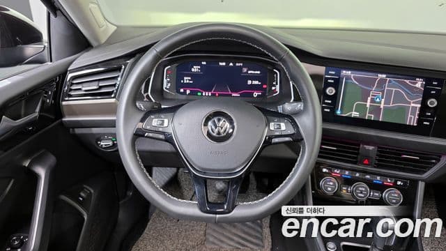 Volkswagen Jetta 2021 — Şəkil 12/20