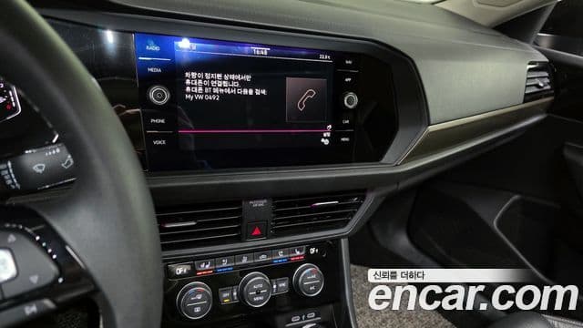 Volkswagen Jetta 2021 — Şəkil 15/20