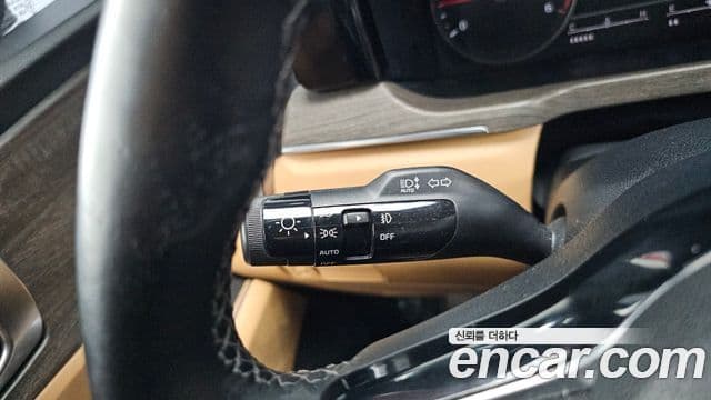 Kia Sorento 2021 — Şəkil 19/20