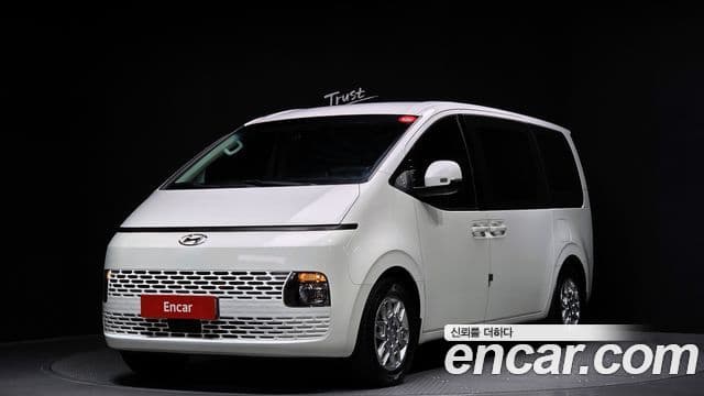 Hyundai Staria 2023 — Şəkil 1/20