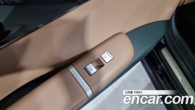 Hyundai Grandeur Hybrid 2023 — Şəkil 2/18