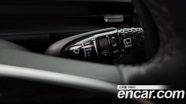 Hyundai Staria 2023 — ფოტო 12/34