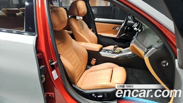 BMW 3 Series 2019 — Şəkil 12/20