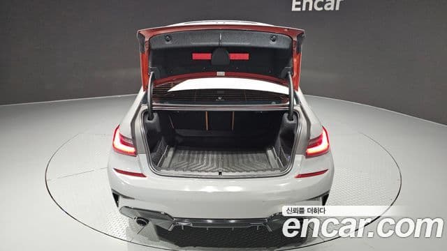 BMW 3 Series 2019 — Şəkil 20/20
