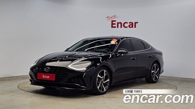 Hyundai Sonata 2022 — ფოტო 1/20