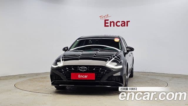Hyundai Sonata 2022 — ფოტო 3/20