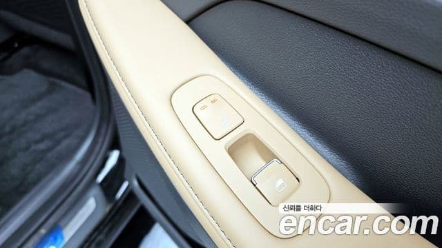 Hyundai Sonata 2022 — ფოტო 17/20