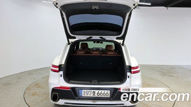 Genesis GV70 2022 — Şəkil 20/20