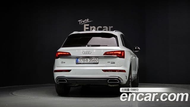 Audi Q5 2022 — Şəkil 3/20