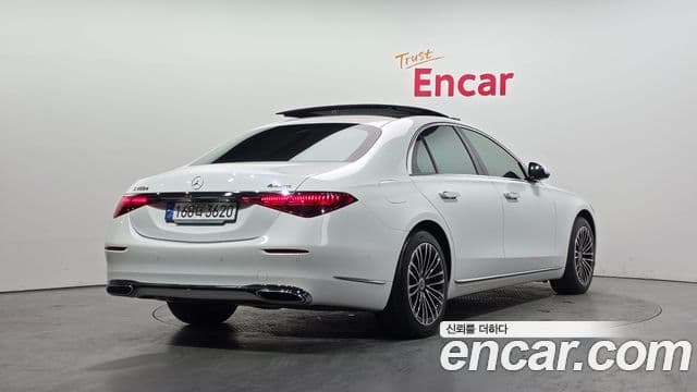 Mercedes-Benz S-Class 2024 — ფოტო 2/20