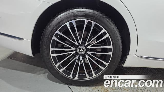 Mercedes-Benz S-Class 2024 — фото 5 из 20