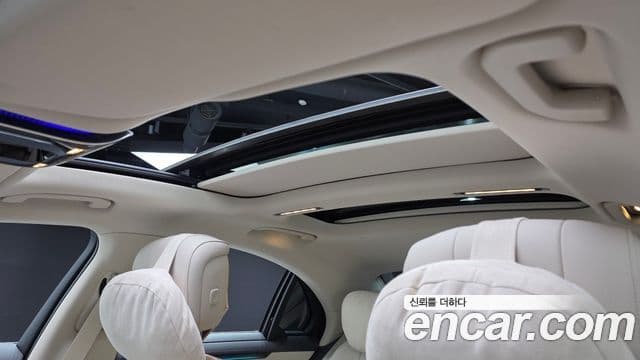 Mercedes-Benz S-Class 2024 — ფოტო 16/20
