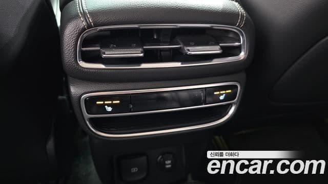 Genesis GV80 2022 — Photo 32/32