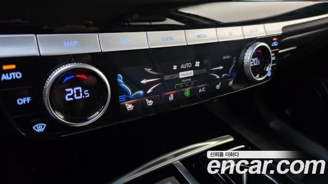 Genesis G80 2021 — ფოტო 14/32
