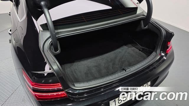 Genesis G80 2021 — ფოტო 15/32