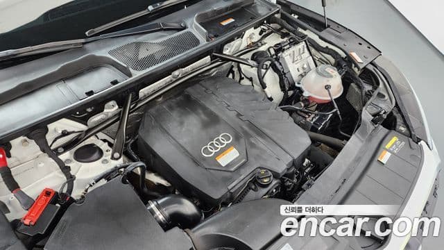 Audi Q5 2022 — Photo 13/34
