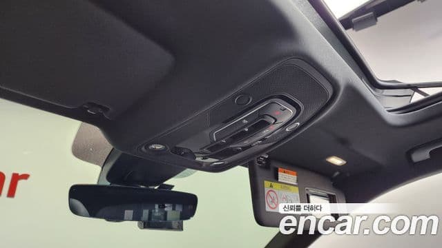 Audi Q5 2022 — Photo 17/34