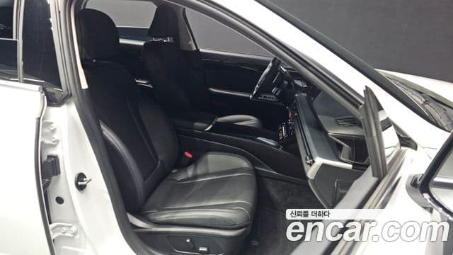 Hyundai Grandeur 2024 — ფოტო 11/20