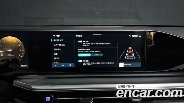 Hyundai Grandeur 2024 — ფოტო 17/20
