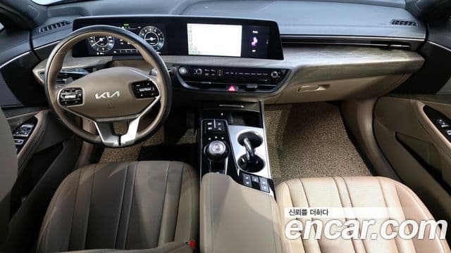 Kia K8 2023 — фото 7 из 20