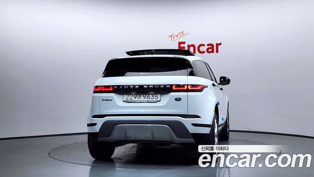 Land Rover Range Rover Evoque 2022 — Şəkil 7/20