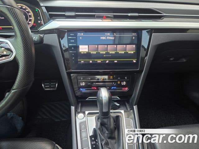 Volkswagen Arteon 2023 — Şəkil 16/20