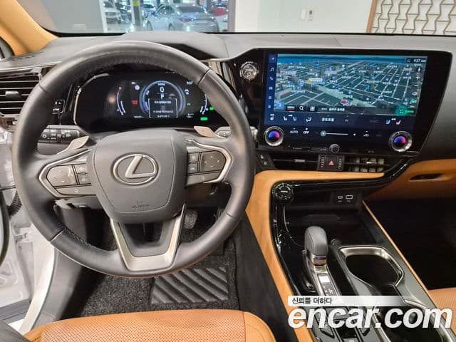 Lexus NX350h 2024 — ფოტო 15/15