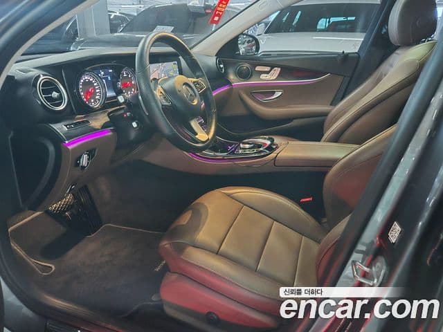 Mercedes-Benz E-Class 2018 — ფოტო 1/20