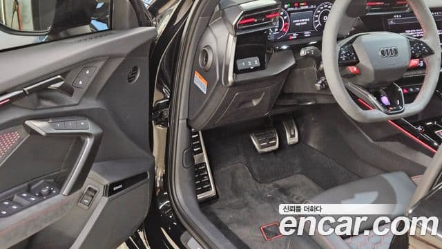 Audi A3 2025 — ფოტო 10/20