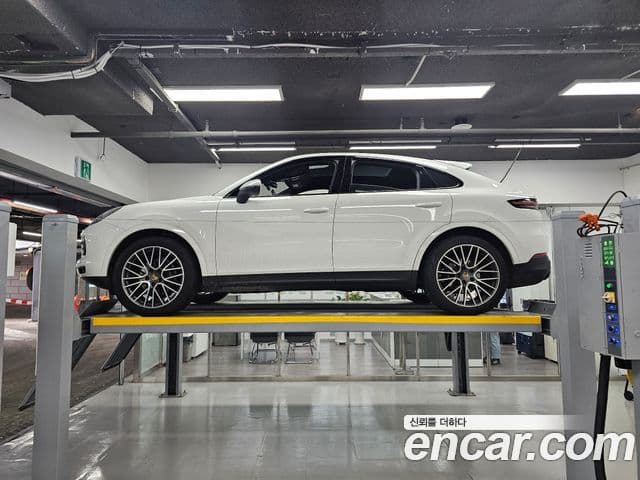 Porsche Cayenne 2020 — Şəkil 13/18