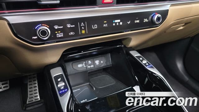Kia Sorento 2025 — Şəkil 16/20