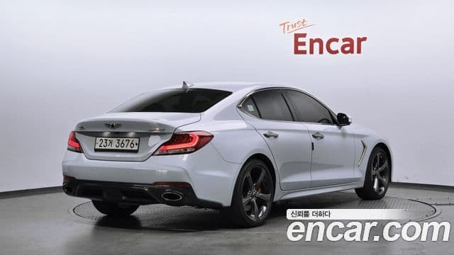 Genesis G70 2018 — ფოტო 2/20